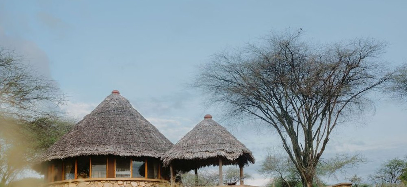 Safari Lodge overlooking Tarangire National Park