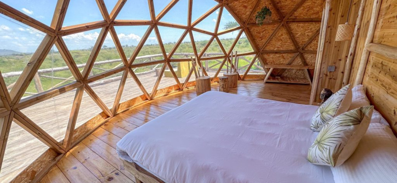 Kuoom Serengeti luxury eco lodge surrounded by the natural beauty of Serengeti, Tanzania.
