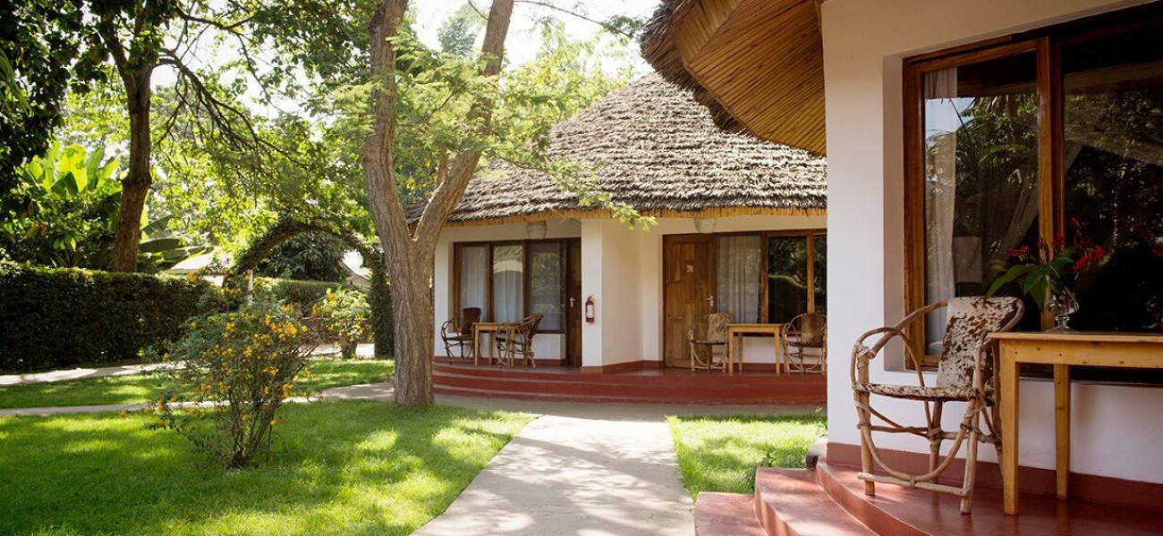 Comfortable accommodation at Ilboru Safari Lodge near Mount Meru in Arusha, Tanzania.