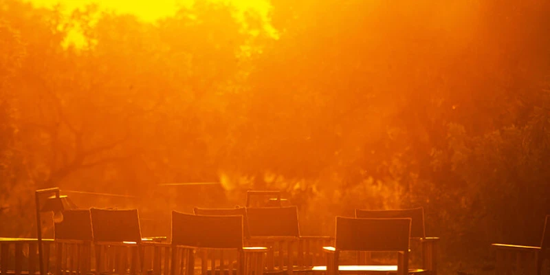 Mid-Range Safari (approx. $300–$700 per person per day)